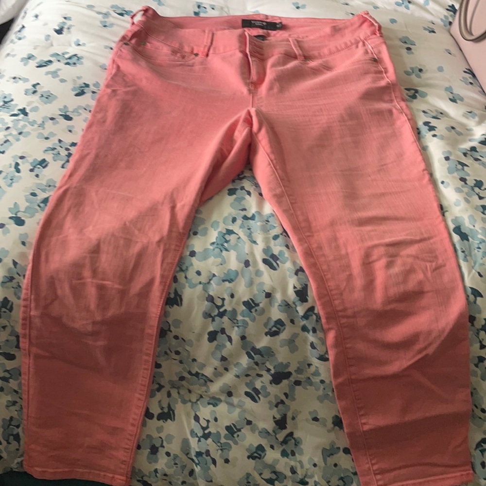 Torrid size 18 stretch denim salmon color